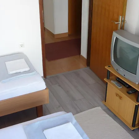Zdrijac Apartment Nin